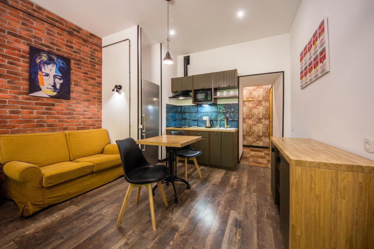 Loft Design Apartments On Desyatynnyi Ln, 7 Kiev Exterior foto