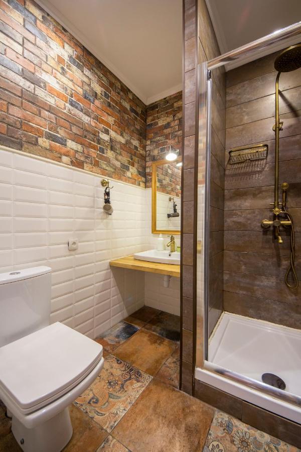 Loft Design Apartments On Desyatynnyi Ln, 7 Kiev Exterior foto